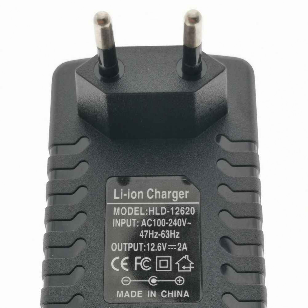 Chargeur rapide 12V 15A pour batterie Lithium Lion LiMn et Lipo