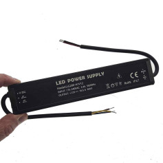 Alimentation 12v 200W étanche IP67 slim
